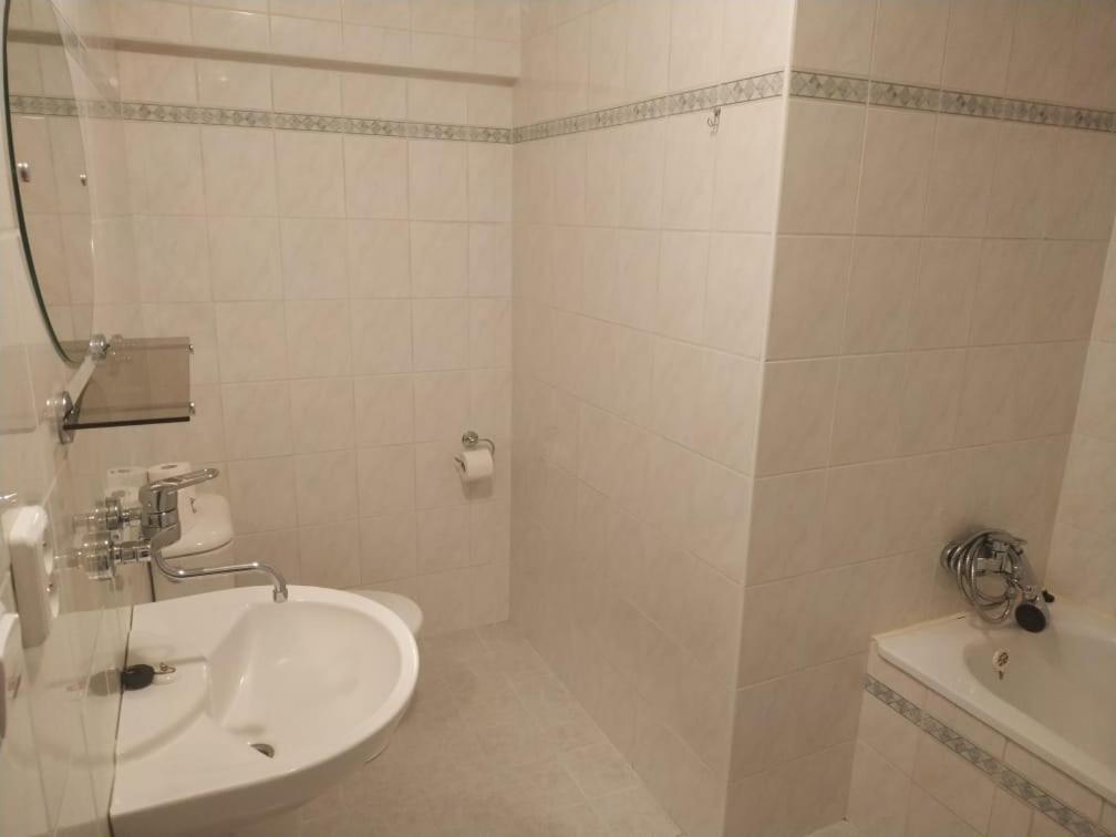 Hotel Pansky Dum Nove Mesto na Morave Kültér fotó