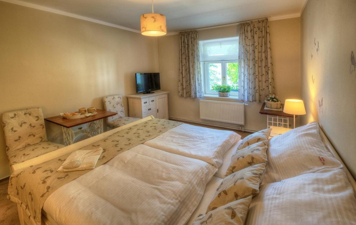 Hotel Pansky Dum Nove Mesto na Morave Kültér fotó